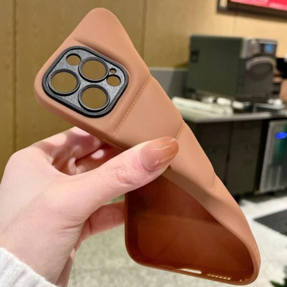 NEW iPhone 13/Pro/Max Plain Puffer Lens Protection iPhone case - Picture 8 of 14
